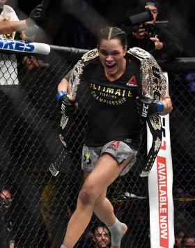Amanda Nunes of Brazil celebrates after defeating Cris Cyborg of Brazil in their women's featherweight bout during the UFC 232 event inside The Forum on December 29, 2018 in Inglewood, California.(Photo by Brandon Magnus/Zuffa LLC)