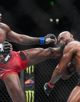 Leon Edwards of Jamaica lands a head kick to Kamaru Usman of Nigeria in the UFC welterweight championship fight during the UFC 278 event at Vivint Arena on August 20, 2022 in Salt Lake City, Utah. (Photo by Chris Unger/Zuffa LLC)