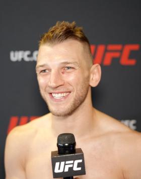 UFC Lightweight Dan Hooker Reacts With UFC.com After His 2nd Round TKO Win Over Claudio Puelles At UFC 281: Adesanya vs Pereira.