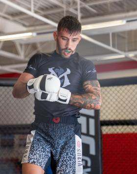 Matheus Nicolau trains at a UFC GYM in Orlando, Florida on November 29, 2022. (Photo by Maddyn Johnstone-Thomas/Zuffa LLC)
