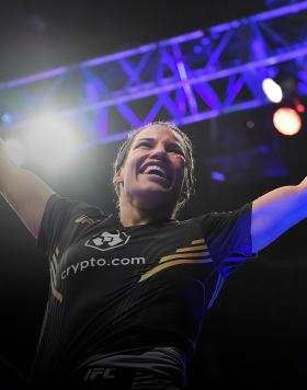 Julianna Pena celebrates her victory over Amanda Nunes of Brazil in their UFC bantamweight championship bout during the UFC 269 on December 11, 2021 in Las Vegas, Nevada. (Photo by Chris Unger/Zuffa LLC)