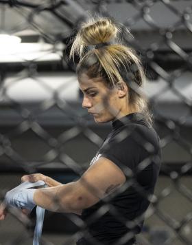 Luana Pinheiro training for UFC Vegas 43