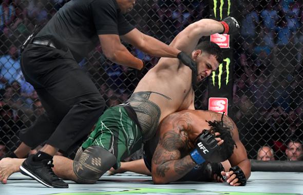 Tai Tuivasa of Australia punches Greg Hardy in their heavyweight fight during the UFC 264 event at T-Mobile Arena on July 10, 2021 in Las Vegas, Nevada. (Photo by Chris Unger/Zuffa LLC)