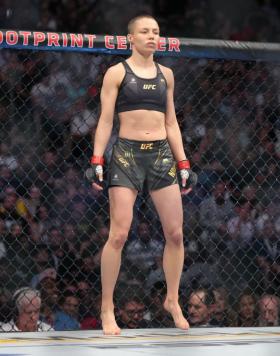 Rose Namajunas prepares to fight Carla Esparza in the UFC strawweight championship fight during the UFC 274 event at Footprint Center on May 07, 2022 in Phoenix, Arizona. (Photo by Jeff Bottari/Zuffa LLC)