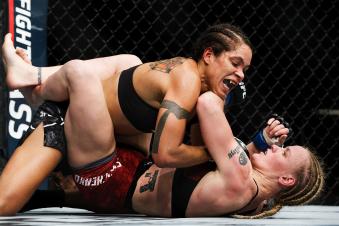 EDMONTON, AB - SEPTEMBER 09:  Amanda Nunes, top, fights Valentina Shevchenko during UFC 215 at Rogers Place on September 9, 2017 in Edmonton, Canada. (Photo by Codie McLachlan/Getty Images)