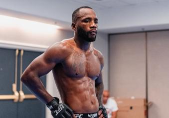 Leon Edwards prepares for his bout at UFC 263 on June 9, 2021. (Photo by Zac Pacleb)